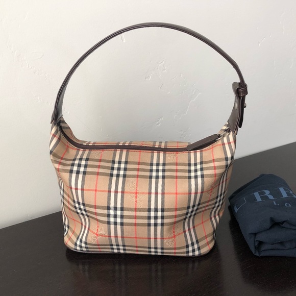 ❌SOLD❌ on my FB page “ Luxury Lovers” - Picture 2 of 8